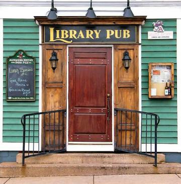 Wolfville 001